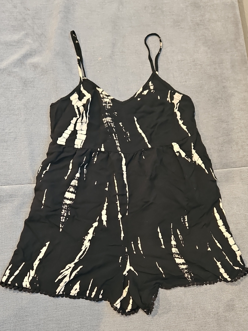 Xhilaration Black & Cream Abstract Spaghetti Strap Romper